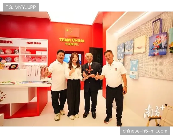 中国举重队签约新装备赞助商,合同金额创历史新高 中国举重队签约新装备赞助商,合同金额创历史新高